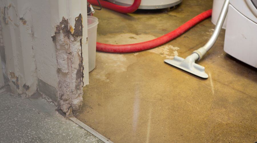 Why choose Omaha Water Damage Restoration for water damage restoration in Omaha